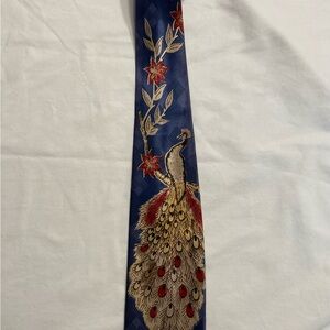 True Vintage 1950s MENS Peacock Design Tie Bird Flowers Dress Up Accessory